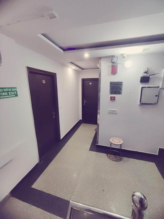 Hotel Saya Deluxe Near New Delhi Railway Station ' Exterior photo