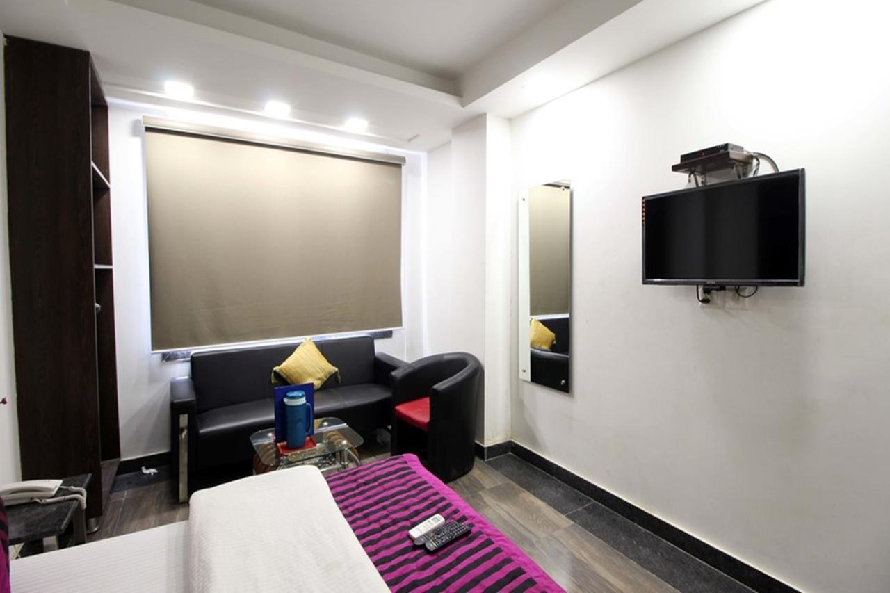 Hotel Saya Deluxe Near New Delhi Railway Station ' Exterior photo